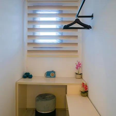 2 Bedroom Seaside Apartamento